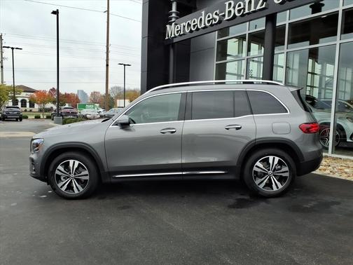 2026 Mercedes-Benz GLB 250 Base 4MATIC