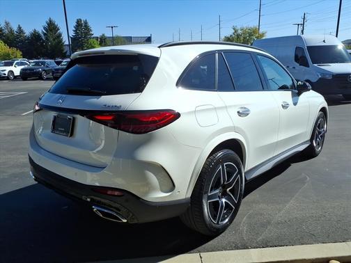 2026 Mercedes-Benz GLC 300 Base 4MATIC
