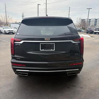 2025 Cadillac XT6 Premium Luxury AWD