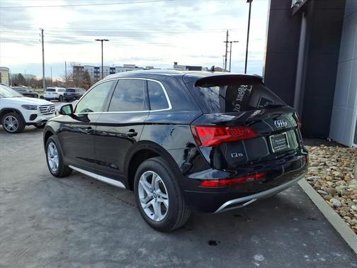 2018 Audi Q5 2.0T Premium Plus
