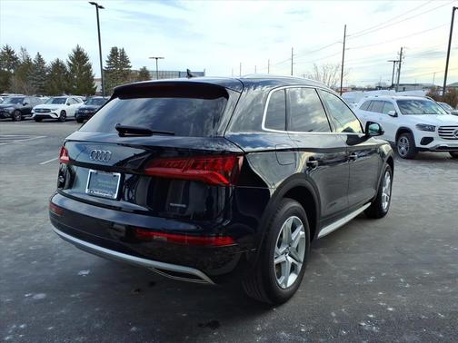 2018 Audi Q5 2.0T Premium Plus