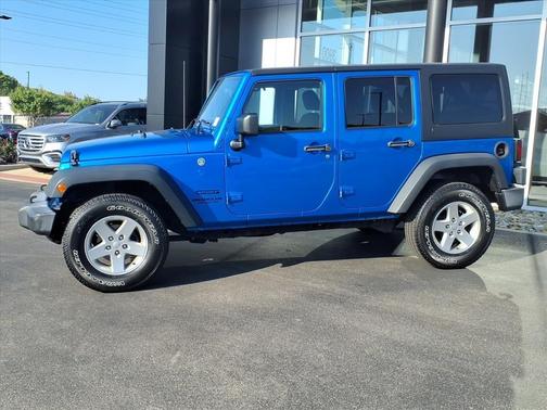 2016 Jeep Wrangler Unlimited Sport