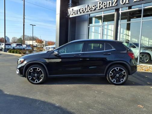 2018 Mercedes-Benz GLA 250 Base 4MATIC