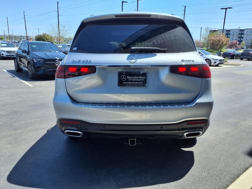 2025 Mercedes-Benz GLS 450 4MATIC