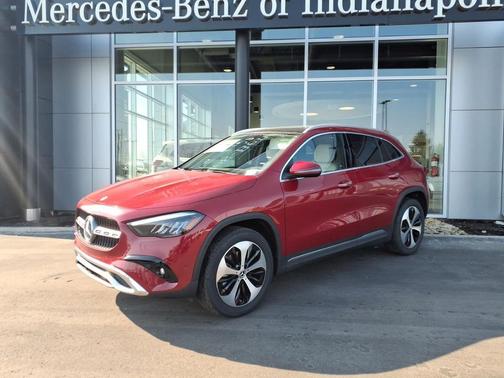 MANUFAKTUR Patagonia Red Metallic 2026 Mercedes-Benz GLA 250 Base 4MATIC