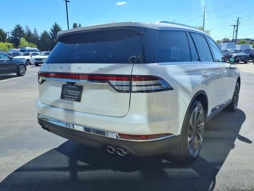Pristine White 2022 Lincoln Aviator Reserve AWD