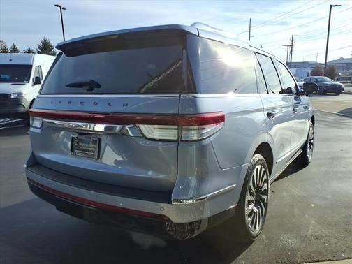 2024 Lincoln Navigator Black Label