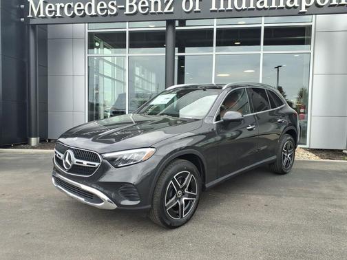 Graphite Gray Metallic 2026 Mercedes-Benz GLC 300 Base 4MATIC