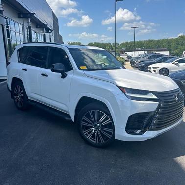 2024 Lexus LX 600 Luxury