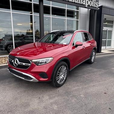 MANUFAKTUR Patagonia Red Metallic 2026 Mercedes-Benz GLC 300 Base 4MATIC
