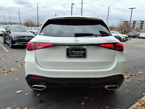 2026 Mercedes-Benz GLC 300 Base 4MATIC