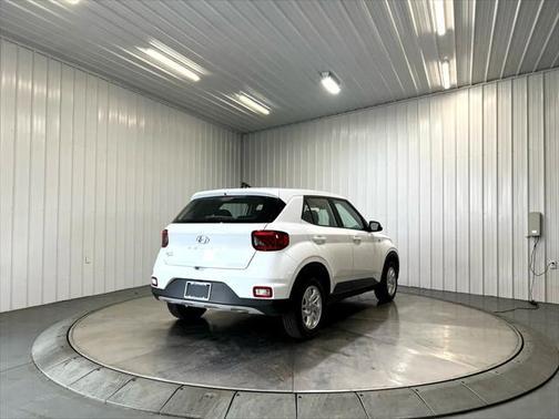 2021 Hyundai VENUE SE IVT