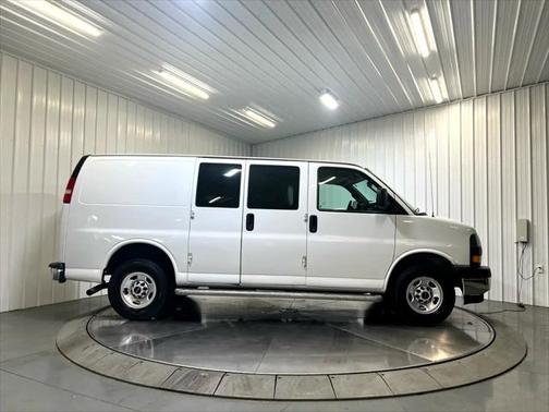 2020 GMC Savana 2500 Work Van