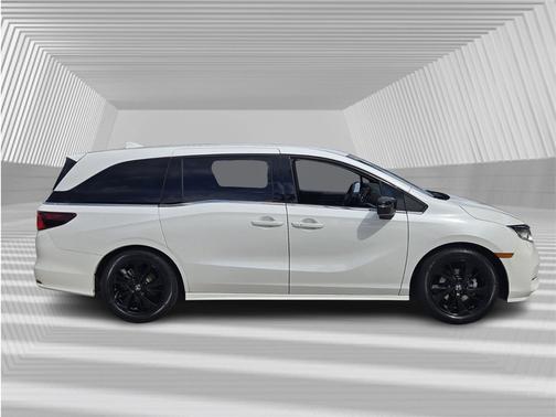 2023 Honda Odyssey 