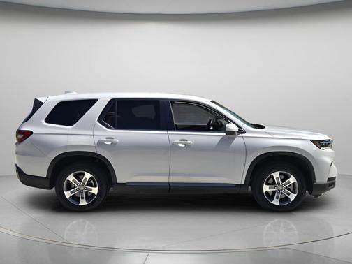 Platinum White Pearl 2024 Honda Pilot