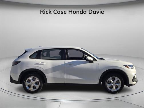 2023 Honda HR-V 