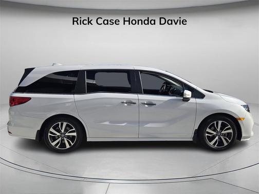 2024 Honda Odyssey 