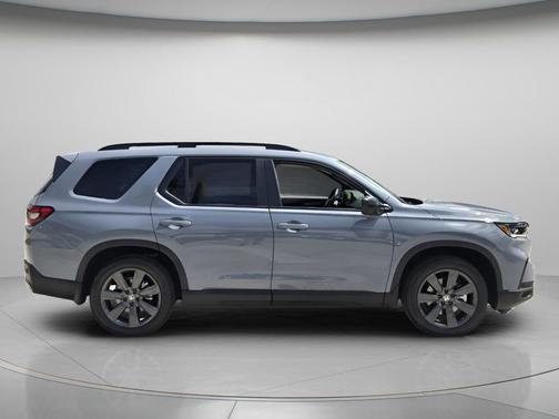 Sonic Gray Pearl 2025 Honda Pilot