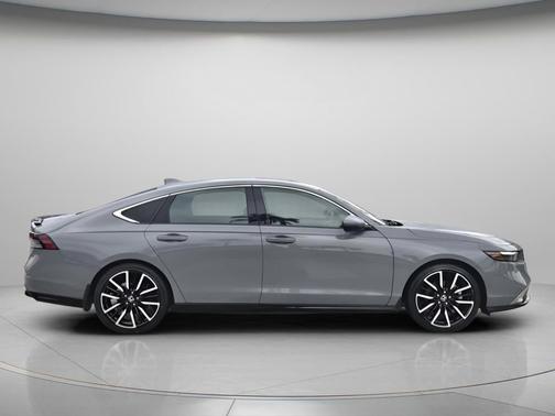 Urban Gray Pearl 2024 Honda Accord Hybrid