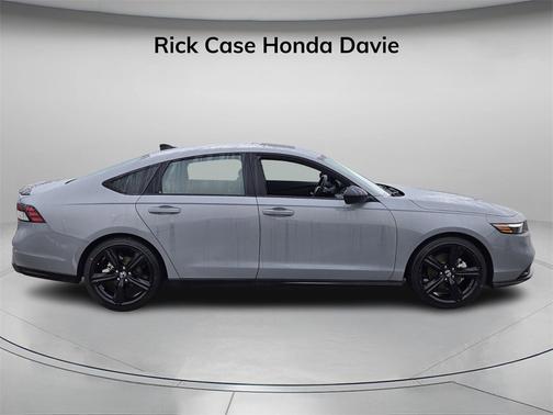 2024 Honda Accord Hybrid 