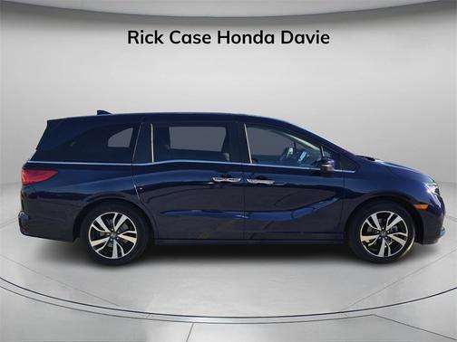 2024 Honda Odyssey 