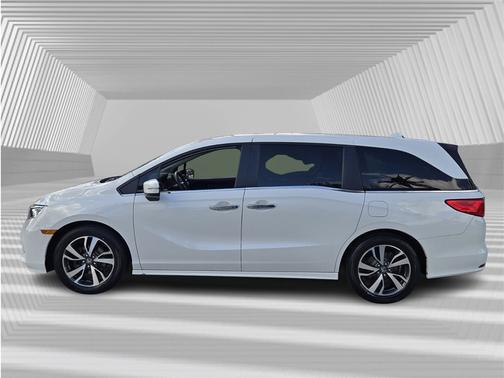 2023 Honda Odyssey 