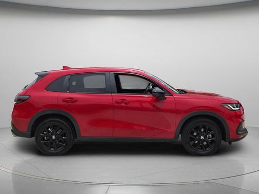 Milano Red 2024 Honda HR-V