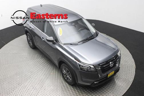 2023 Nissan Pathfinder S