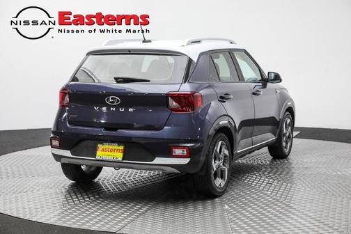 2023 Hyundai VENUE Limited