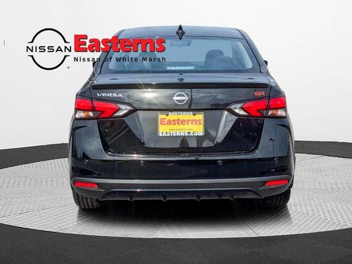 2025 Nissan Versa 1.6 SR