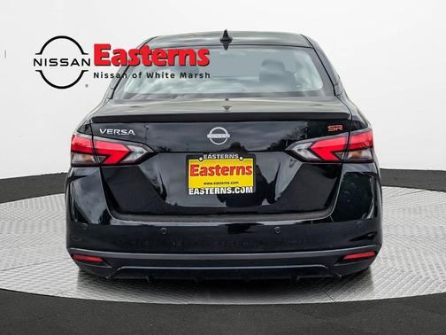 2025 Nissan Versa 1.6 SR