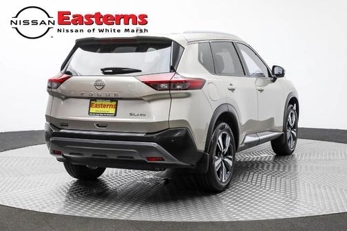 2022 Nissan Rogue SL