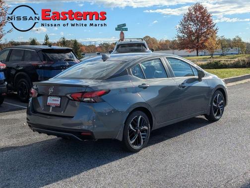 2025 Nissan Versa 1.6 SR