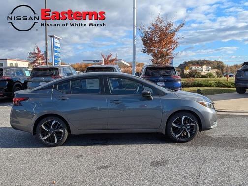 2025 Nissan Versa 1.6 SR