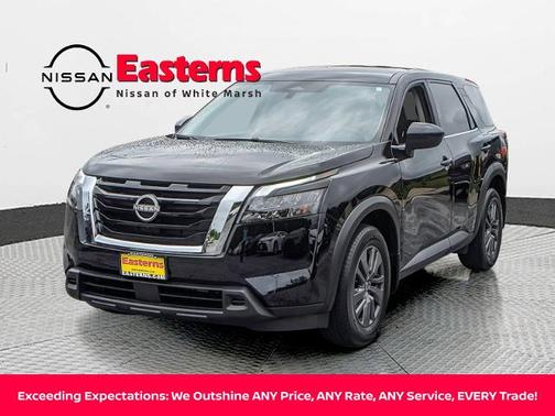 2024 Nissan Pathfinder S