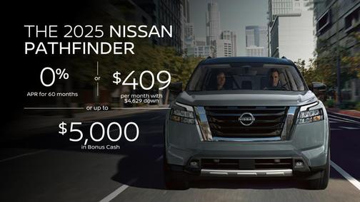 2025 Nissan Pathfinder SL