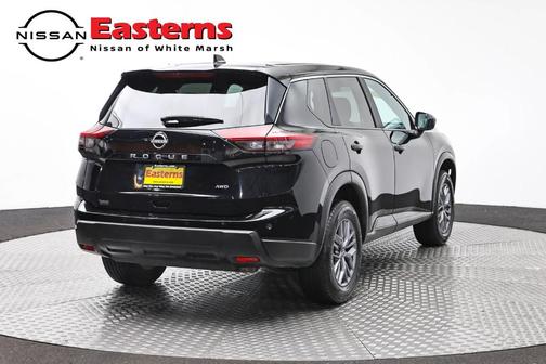Super Black 2024 Nissan Rogue S