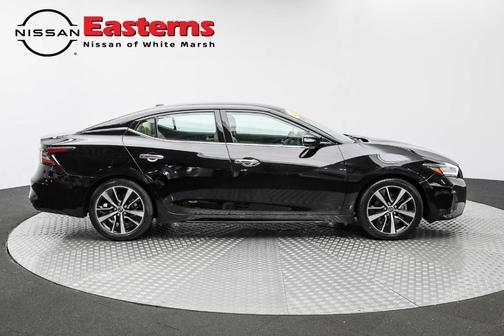 2023 Nissan Maxima SV