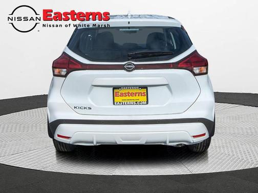 2025 Nissan Kicks Play S