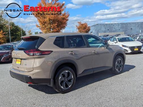 2025 Nissan Rogue SV