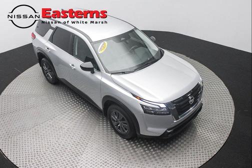 Brilliant Silver Metallic 2024 Nissan Pathfinder S 4WD