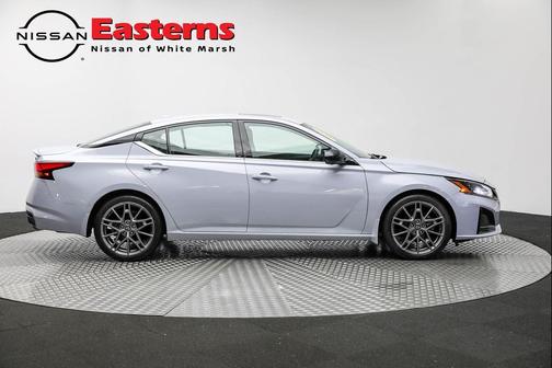 2023 Nissan Altima SR VC-Turbo FWD