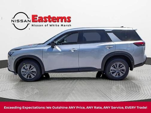 2025 Nissan Pathfinder S