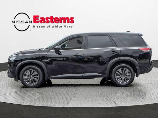 2024 Nissan Pathfinder S