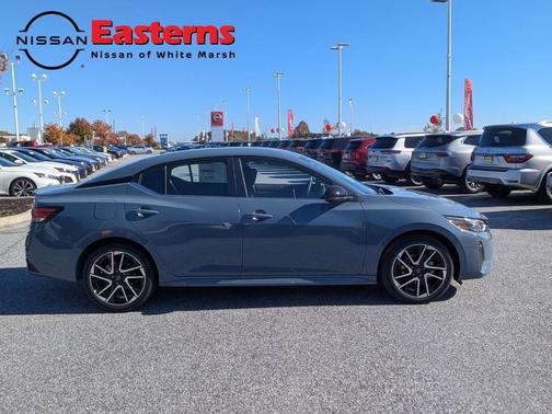 2025 Nissan Sentra SR