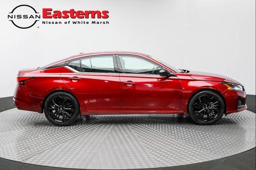 2023 Nissan Altima SR FWD