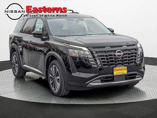 Gun Metallic 2026 Nissan Pathfinder Platinum