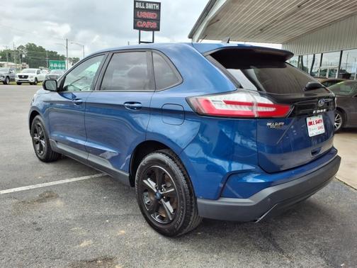 2021 Ford Edge SE