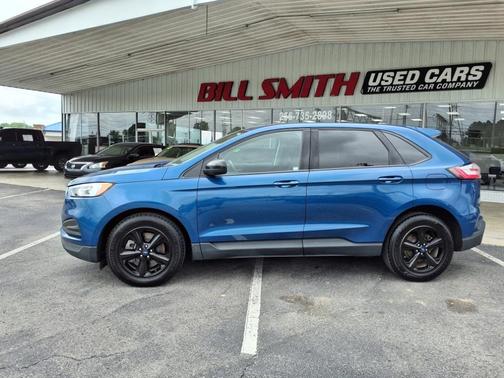 2021 Ford Edge SE