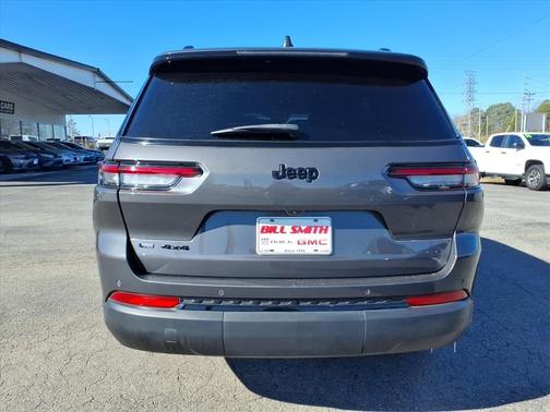 2022 Jeep Grand Cherokee L Laredo